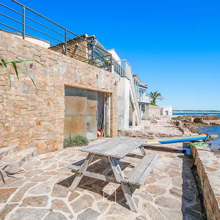 Maison Sur L'eau-hyères-almanarre-parkings/clim/wifi Hyères
