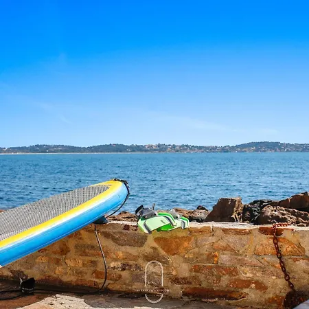 빌라 Maison Sur L'eau-hyeres-almanarre-parkings Clim Wifi By Hc