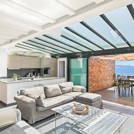 Maison Sur L'eau-hyeres-almanarre-parkings Clim Wifi By Hc *