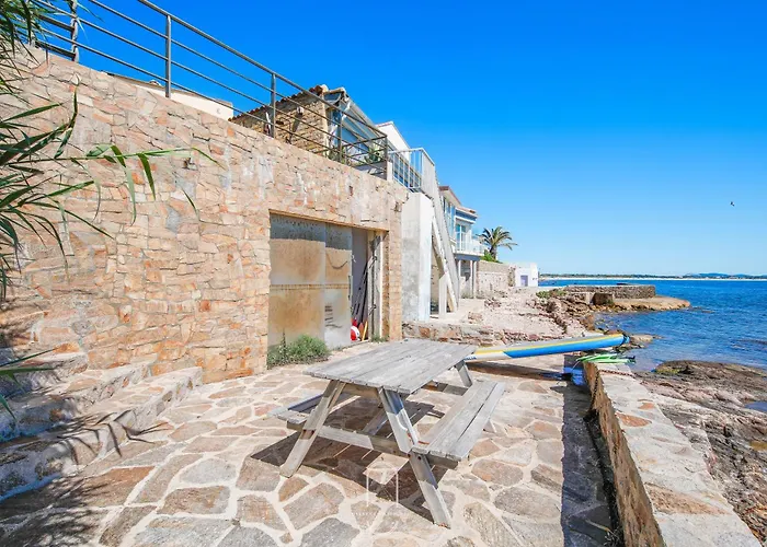 Maison Sur L'eau-hyeres-almanarre-parkings Clim Wifi By Hc 耶尔