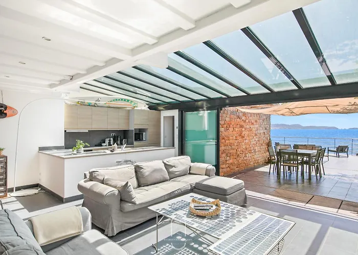 Maison Sur L'eau-hyeres-almanarre-parkings Clim Wifi By Hc *